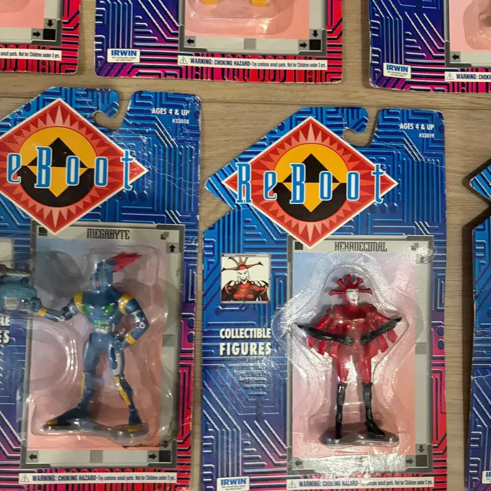 LOT 7 ReBoot Collectible Action Figures Irwin 1995
